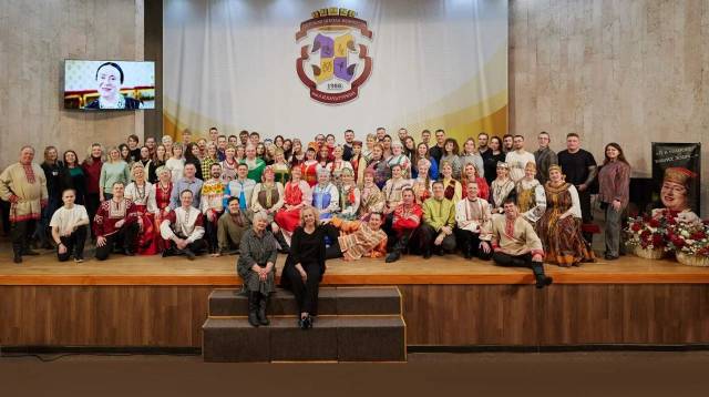 Фольклорный ансамбль "Елисеевцы"